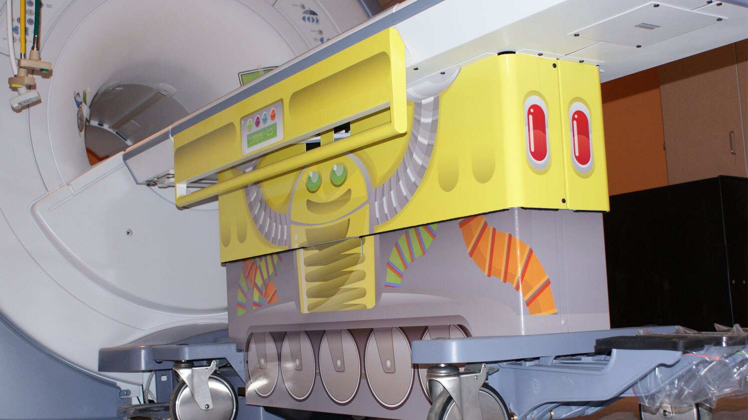 MR Space Runways Adventure | GE HealthCare (Japan)